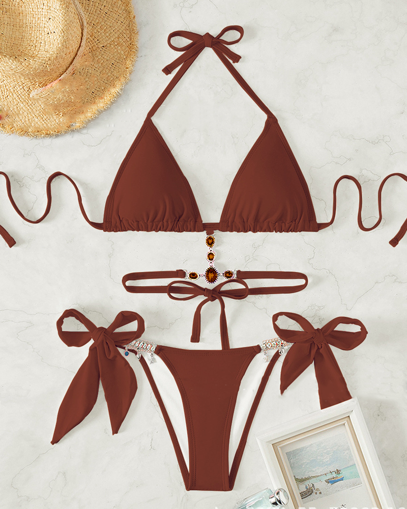 Bikini con Detalles de Estrás y Espalda Atada