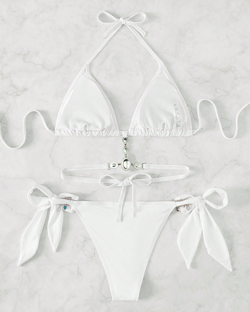 Bikini con Detalles de Estrás y Espalda Atada