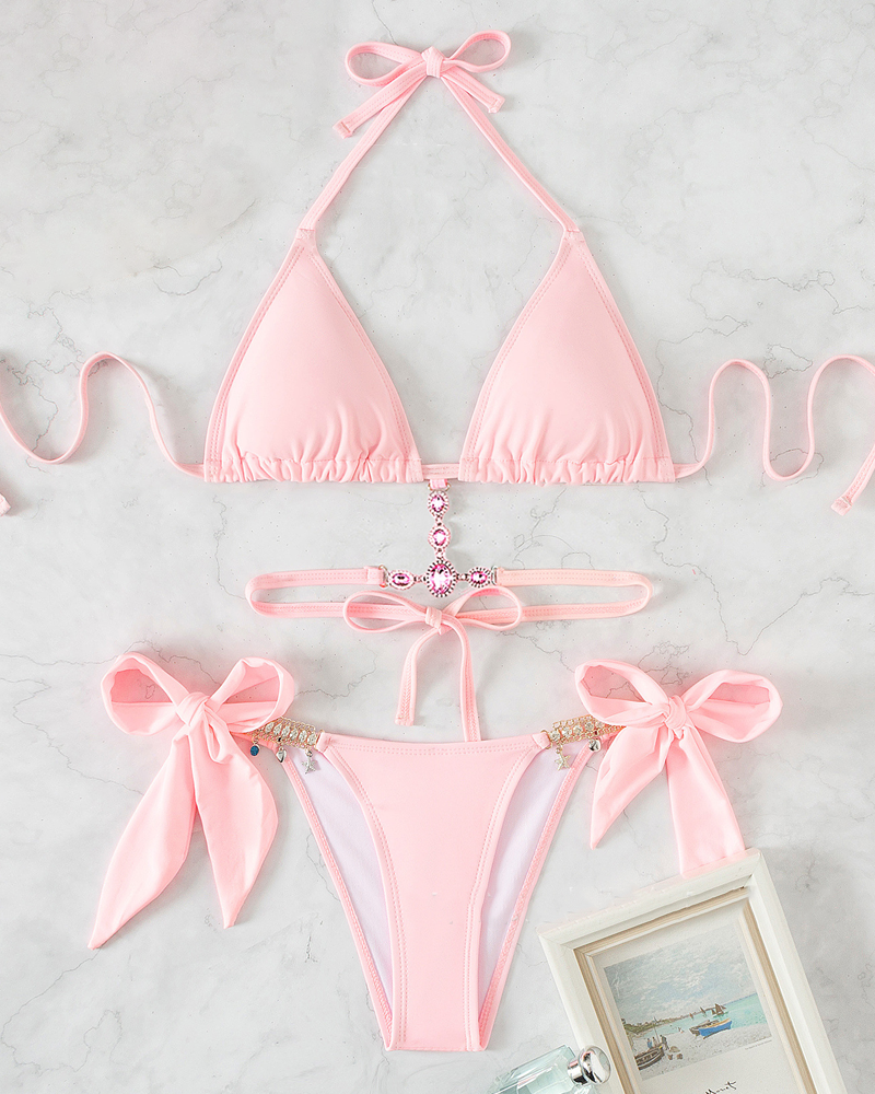 Bikini con Detalles de Estrás y Espalda Atada