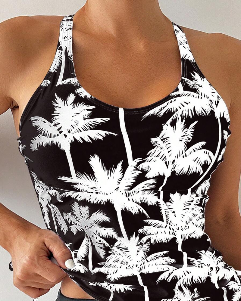Conjunto de baño de dos piezas ajustado con tirantes y espalda al aire