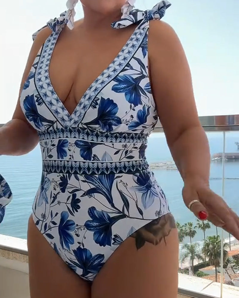 Maillot Floral Retro con Falda y Detalles de Cordones en V