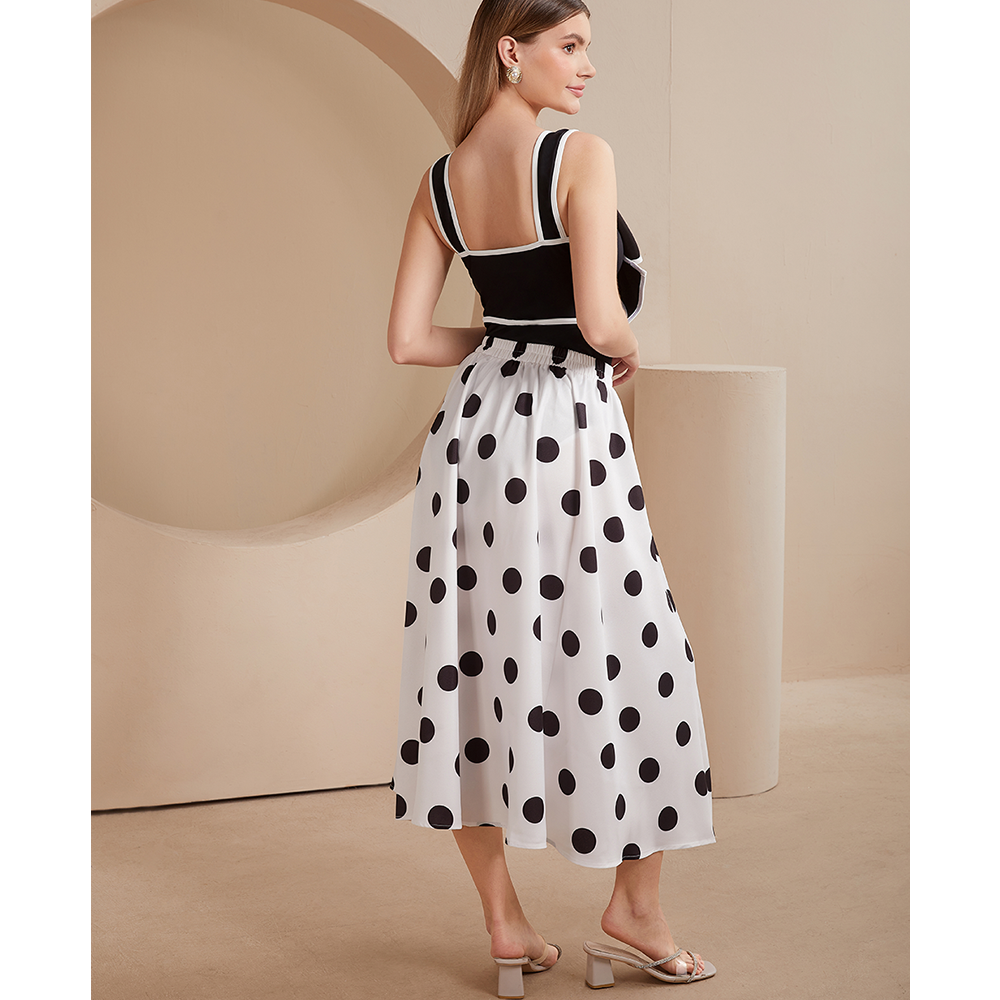 Traje de Baño de Una Pieza con Falda y Lazo en Blanco y Negro