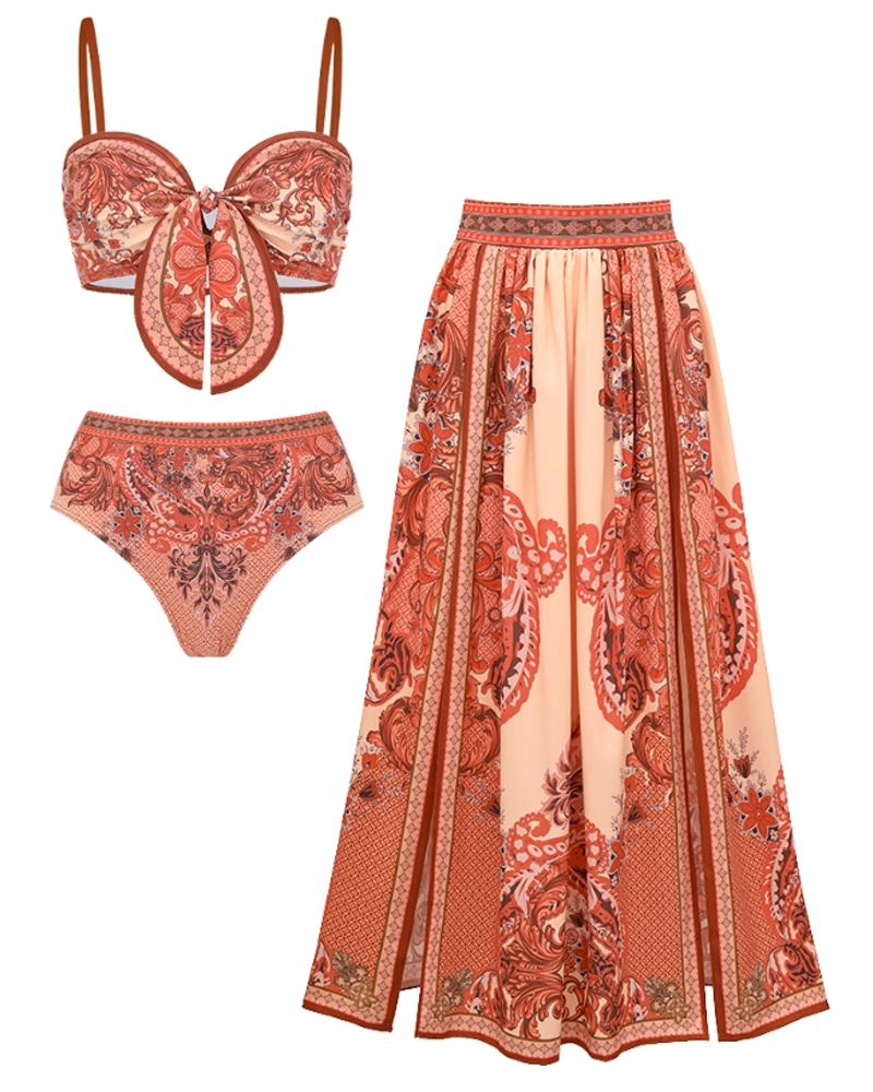 Conjunto de baño con diseño paisley y detalle de lazo