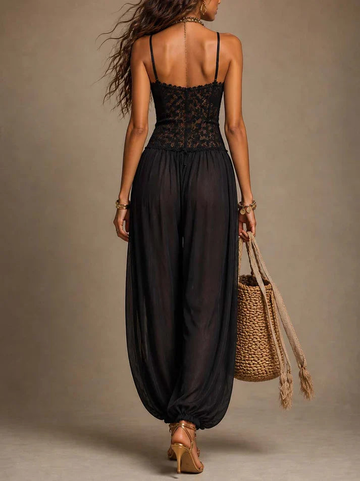 Laia | Mono halter con encaje fluido
