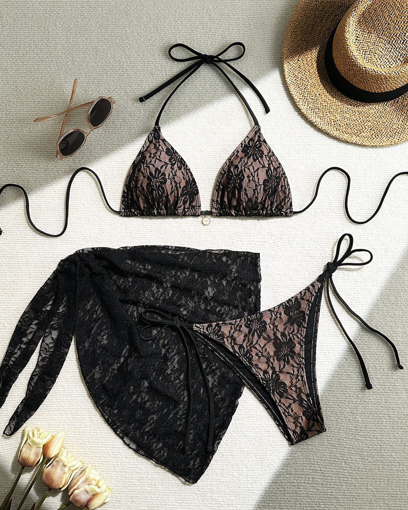 Conjunto de Bikini de Encaje Seductor con Falda de Tela de Malla
