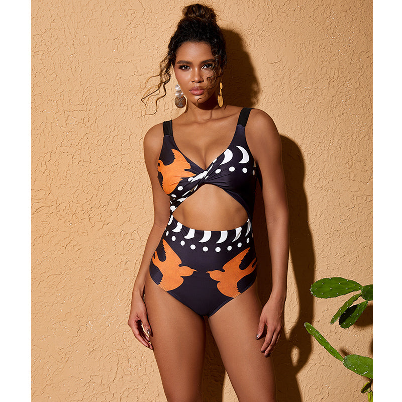 Bikini de un solo hombro con pantalones o falda de cintura alta