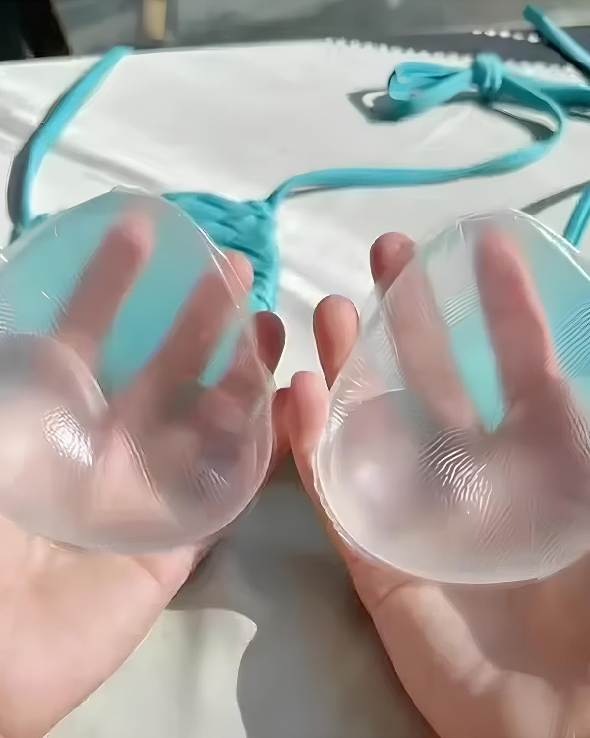 Almohadillas de Silicona Suave e Impermeables para el Pecho - Invisibles para Mujeres