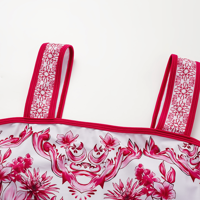 Conjunto de Baño Lily con Tirantes y Falda o Pantalones de la Colección Majolica