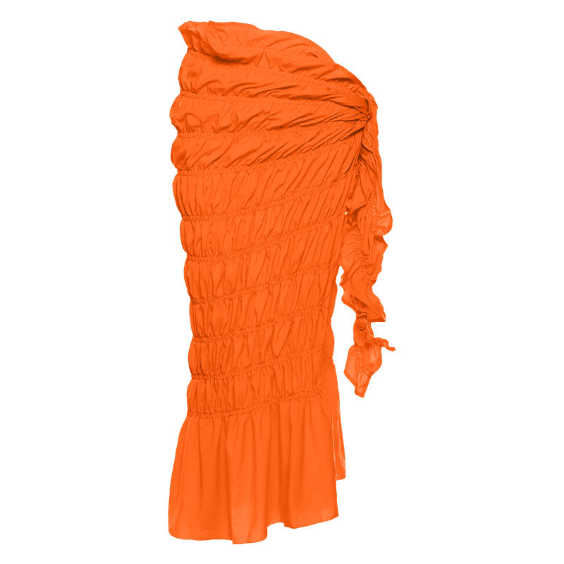 Mono de baño asimétrico con volantes y sarong naranja