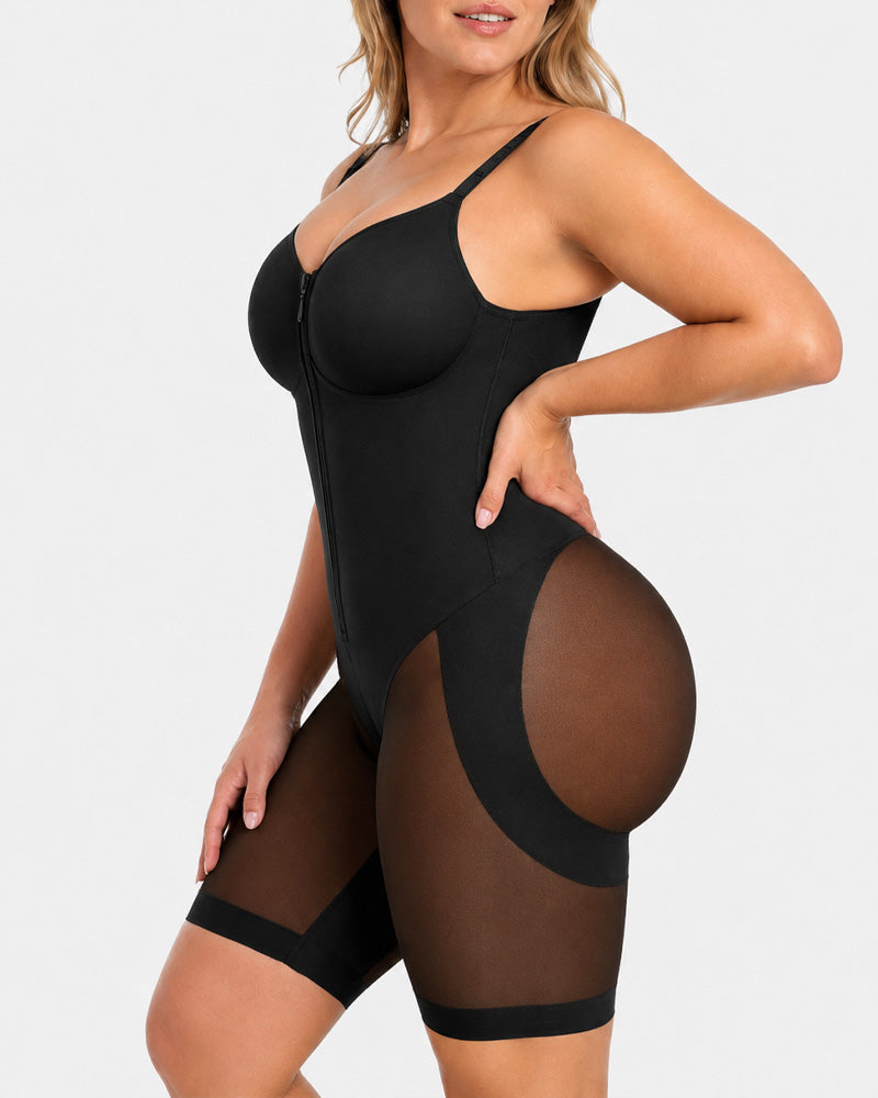 Body sin costuras con cremallera frontal hasta el muslo" can be rewritten as:

"Body sin costuras con cremallera delantera hasta el muslo