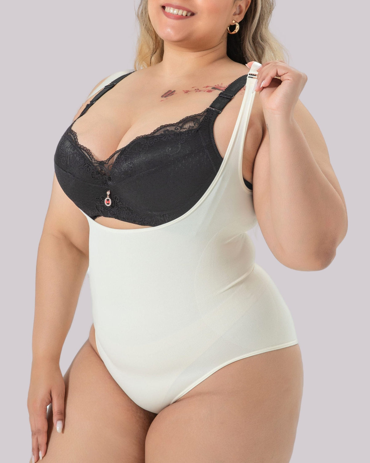 Faja Modeladora Sin Costuras con Control Abdomen Transpirable