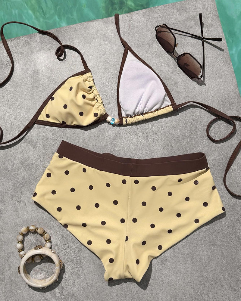 Conjunto de bikini de playa con diseño retro de lunares y bloques de color