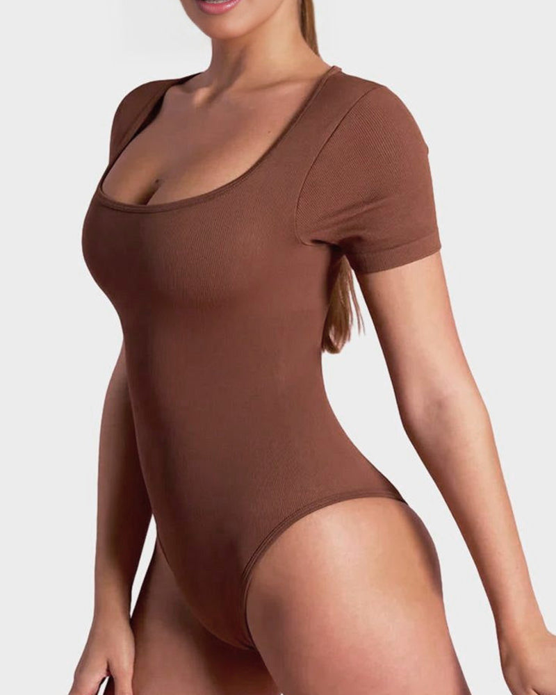 Body Básico de Cuello Cuadrado